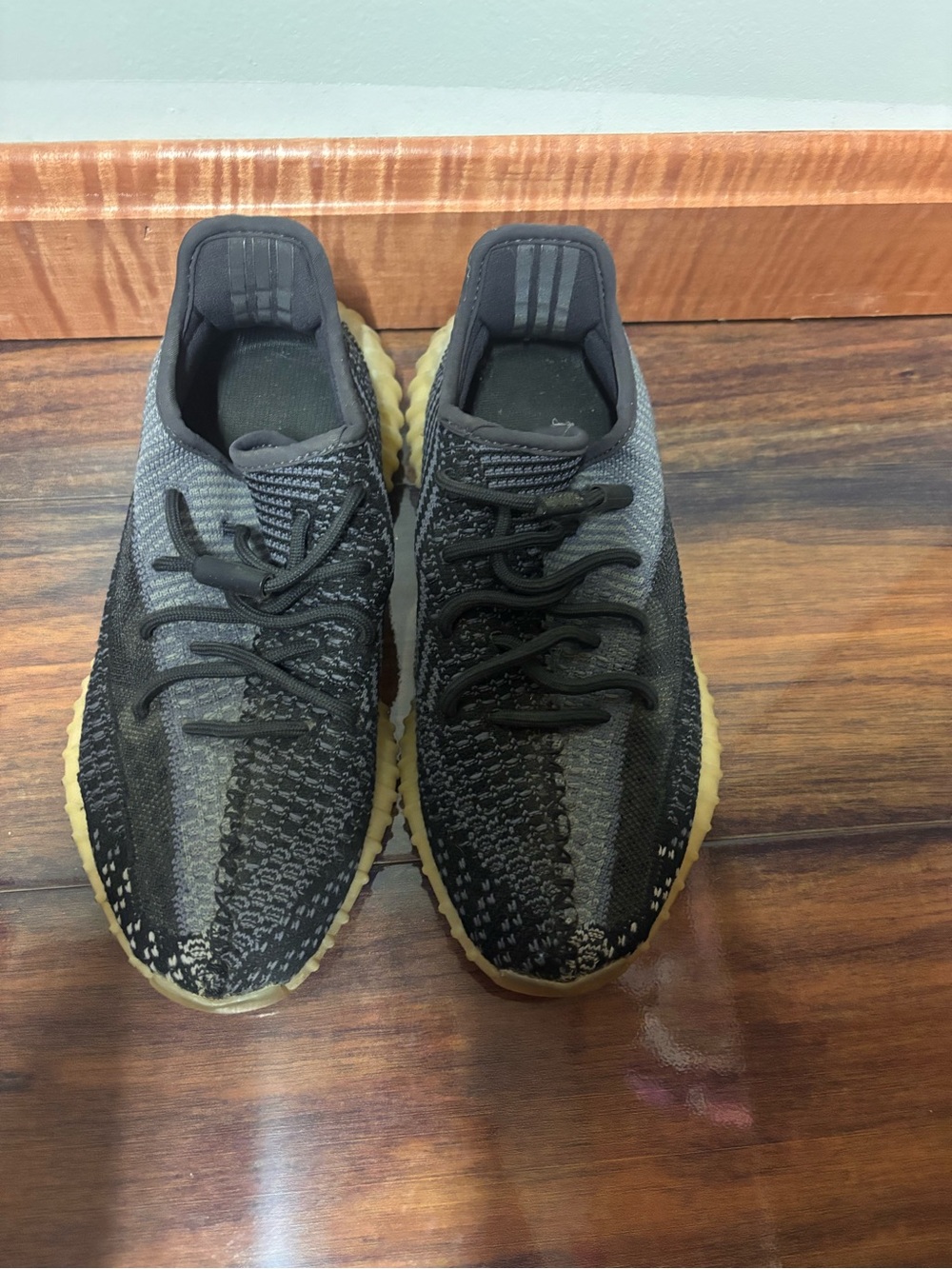 Yeezy - Picture 3 of 3